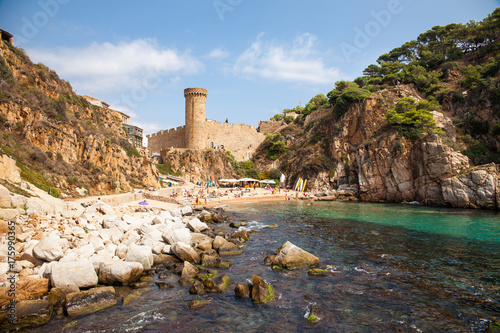 Obraz na plátně Tossa de mar, view of the castle tower and city walls