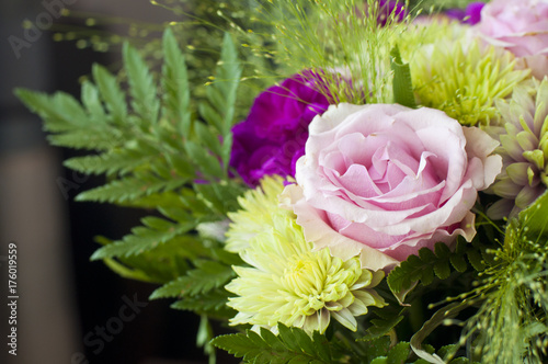 Foto Flower bouquet wih pink roses