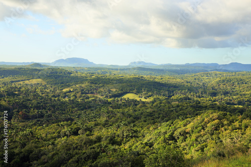 view from Bakunayagua bridge