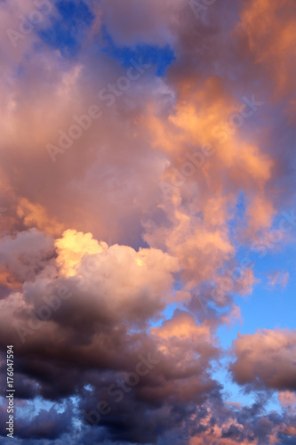 Dramatic sun rays and clouds © salman2