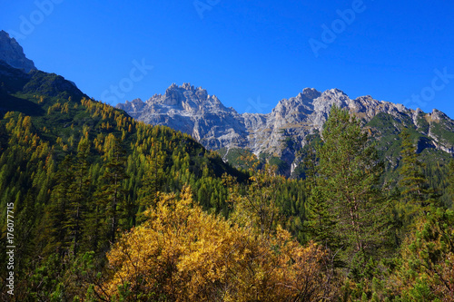 Berge im Herbst