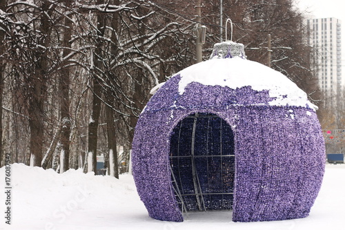 Gazebo Christmas toy
