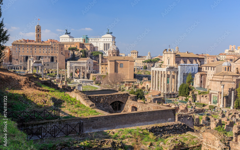 Italy, Rome, Roman forums, view of the altar of the fatherland.
