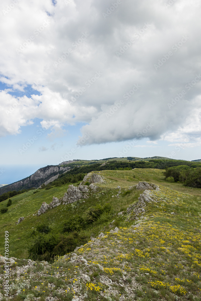 Green Mountains and Low Clouds Crimean Peninsula Nature Landscape Background