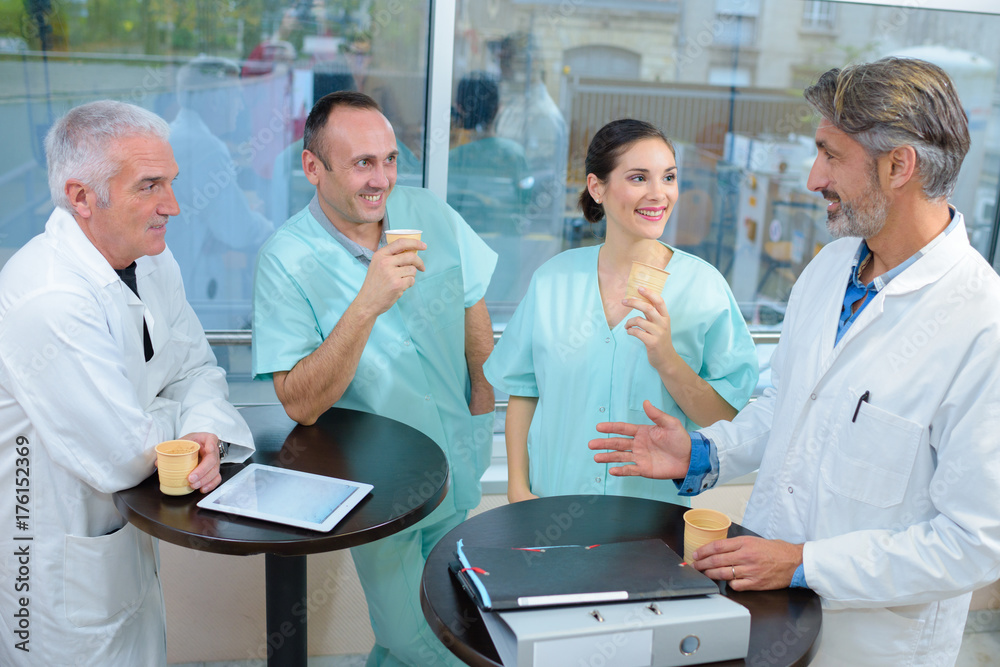 Fototapeta premium medical team having a break