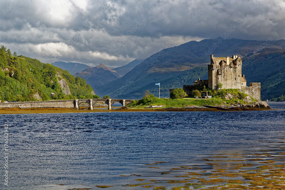 Fototapeta premium Eilean Donan Castle