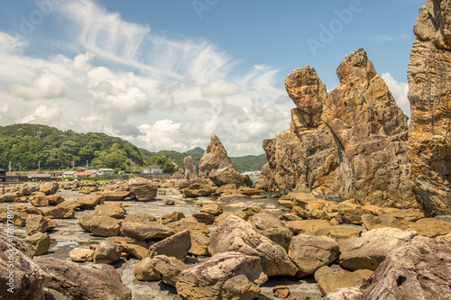 Hashigui-iwa Rocky Beach, Kushimoto photo