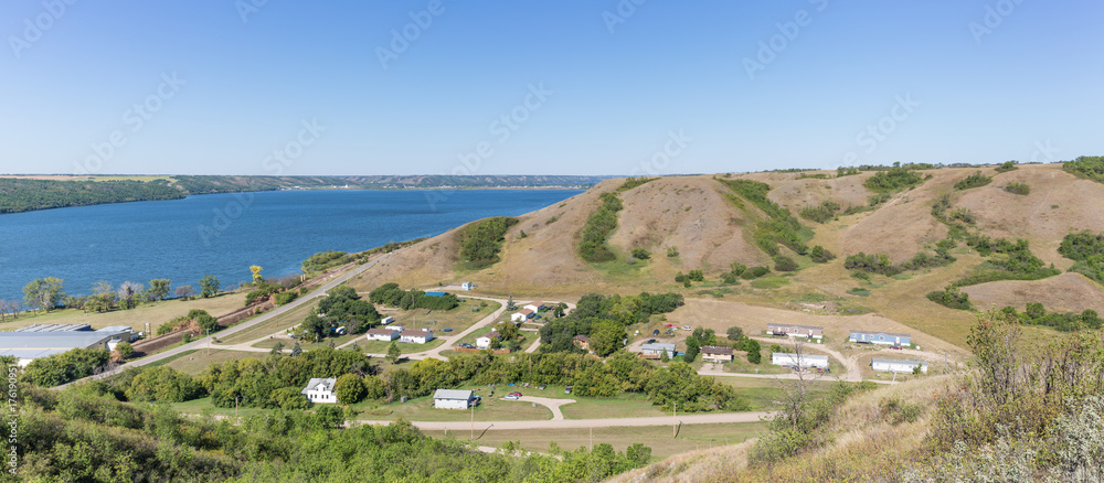 Fototapeta premium panorama view of a lake and hills