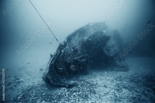 фотографія shipwreck, diving on a sunken ship, underwater landscape