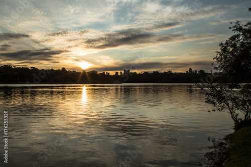 Obraz na plátně hora dourada no lago