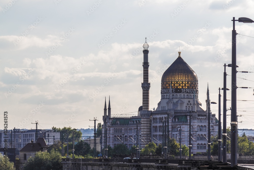 Obraz premium Yenidze - former cigarette factory in Dresden