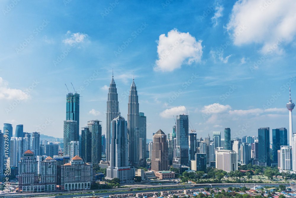 Fototapeta premium Top view of Kuala Lumpur city, Malaysia