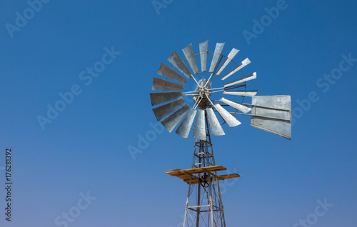 Windmühle zur Wasserförderung, Namibia
