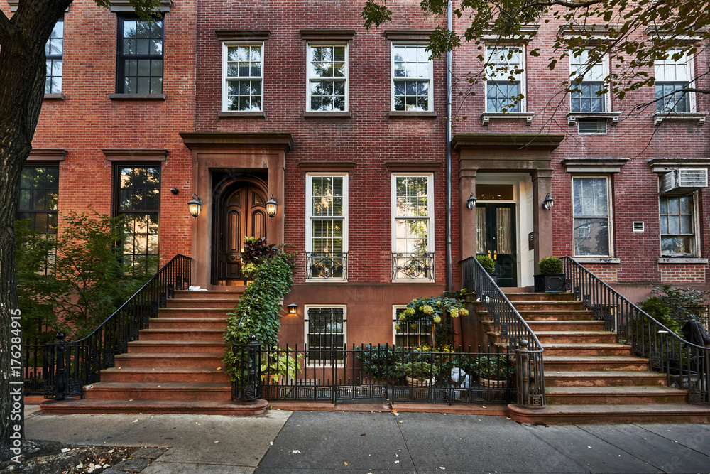a row of brownstone buildings
