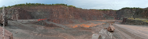 Valokuva View into a quarry mine for porphyry rocks.