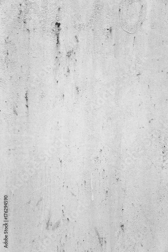 Detail of the old metal surface with cracked paint, white color © dero2084