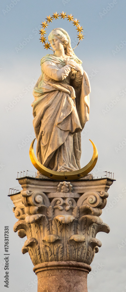 Fototapeta premium Innsbruck Annasäule