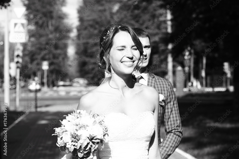 Wedding, the bride and groom on the wedding day photosession