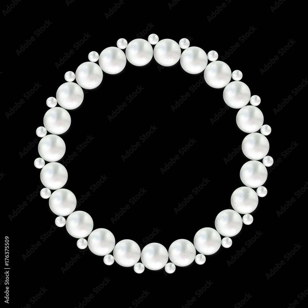 Fototapeta premium Pearl white bead round frame on black background