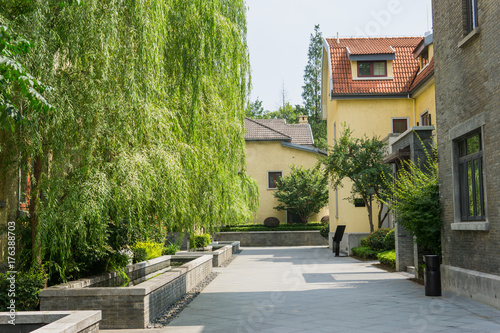 old building in nanjing yihe road