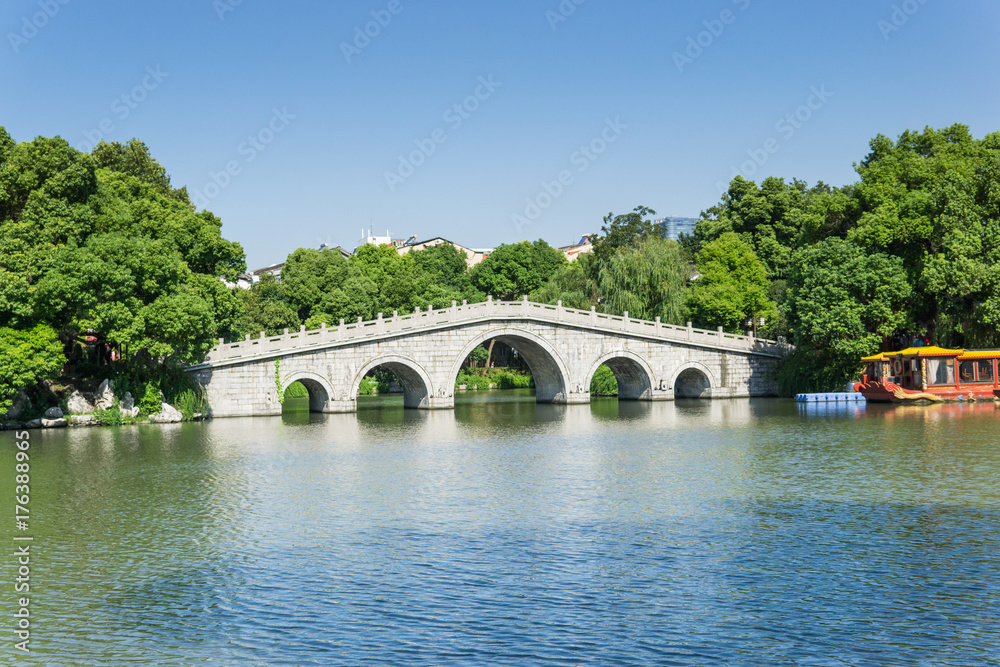 bridge in nanjing
