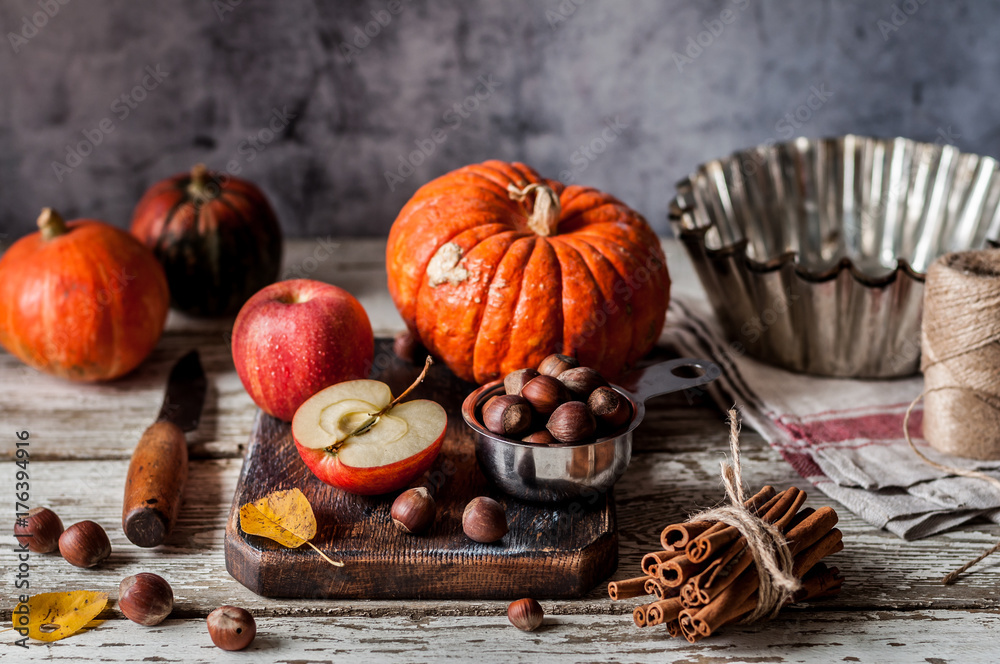 Pumpkin and Apple Pie Ingredients