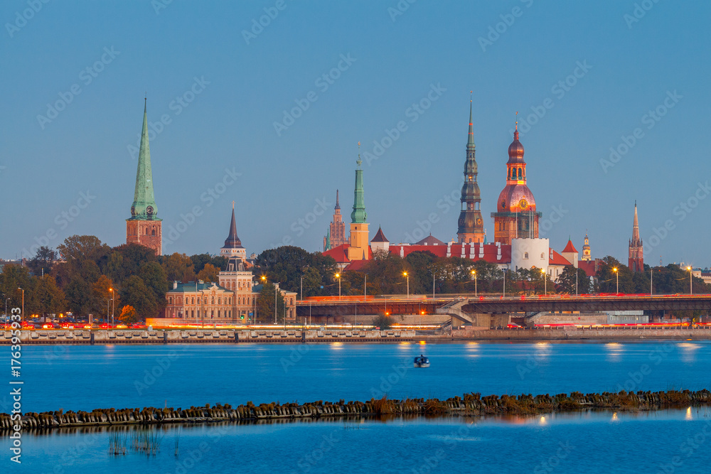 Obraz premium Riga. View of the city at sunset.