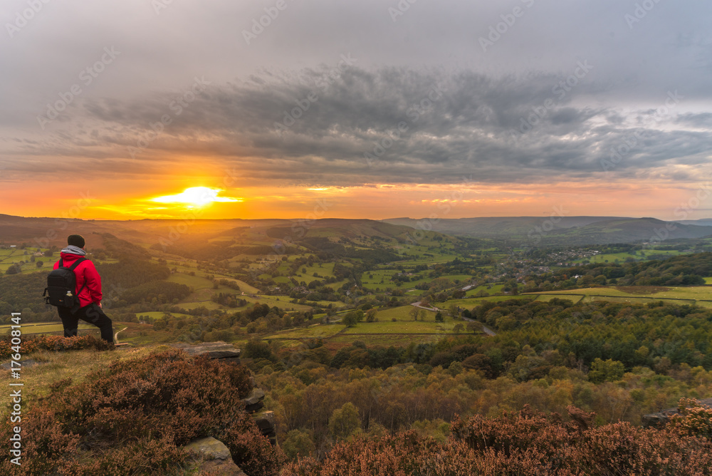 A Sunset in the Peaks
