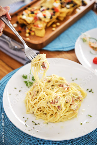Traditional italian carbonara pasta