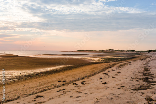 bay low tide sunset © Kathleen