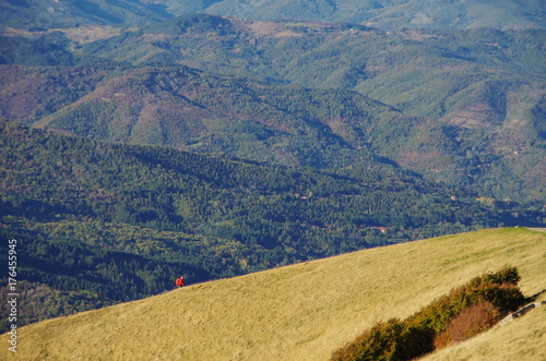 Obraz na płótnie Casentino and Appennines from Pratomagno, autum foliage. w salonie
