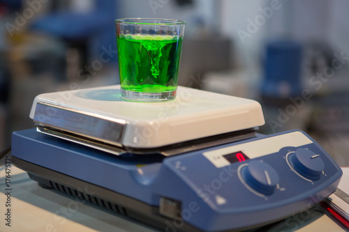 Magnetic stirrer
