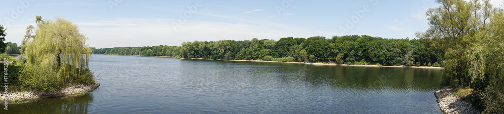 Fußgängerbrücke, Hullerner See, Talsperre Hullern, Naturpark Hohe Mark, Münsterland, Nordrhein-Westfalen, Deutschland, Europa Fußgängerbrücke, Hullerner See, Talsperre Hullern, Naturpark Hohe Mark, Münsterland, Nordrhein-Westfalen, Deutschland, Europa