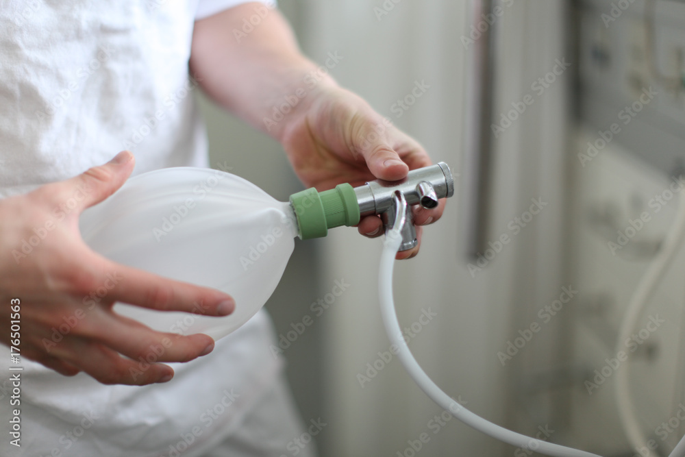doctor with respiratory pump, lung disease Stock Photo Adobe Stock