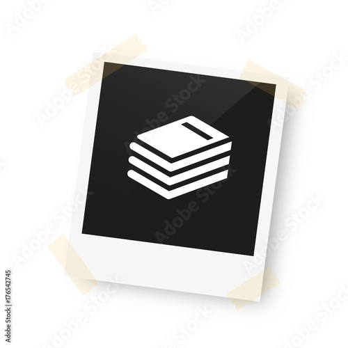eingeklebtes Foto - Bücher