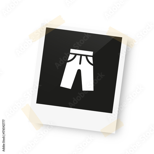 eingeklebtes Foto - kurze Hose