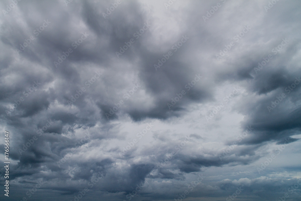 Obraz premium Dramatic clouds on a sky