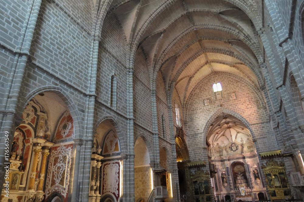 Portugal - Evora - Intérieur de l'Eglise de Sao-Francisco - 