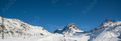 Panorama of the Austrian ski resort Ischgl © Ms VectorPlus