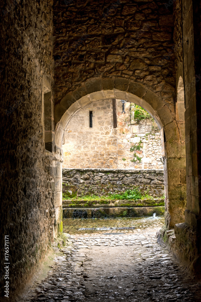 Obraz premium Arco en Santillana del Mar