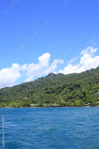 Beautiful Coral reefs coastline of Guadalcanal Island, Solomon © feathercollector