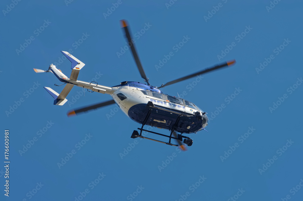 Obraz premium Polizeihubschrauber