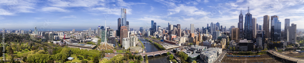 Naklejka premium Drone Melbourne CBD Day panorama