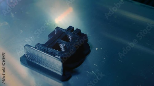 3d printer printing bitcoin photo