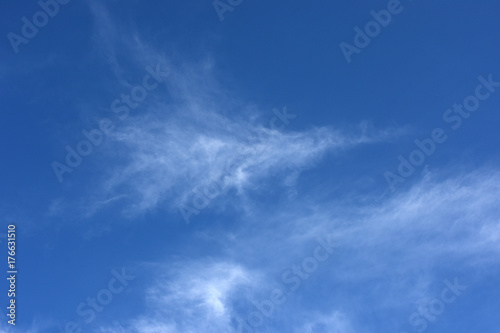 青空と雲「空想・雲のモンスター」
