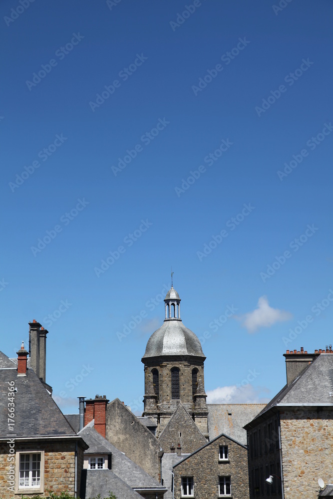 Fototapeta premium Coutances et ses façades.
