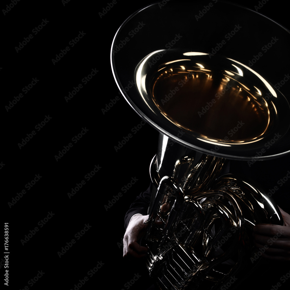 Obraz premium Instrument dęty Tuba. Instrument muzyczny na wiatr