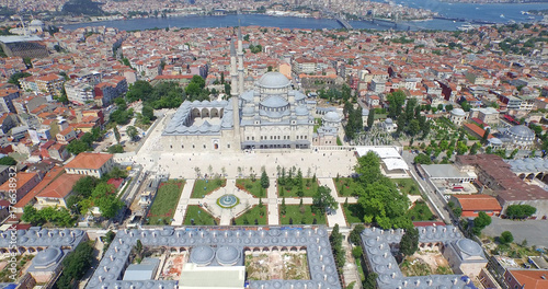 Photography aerial view of fatih mosque in istanbul