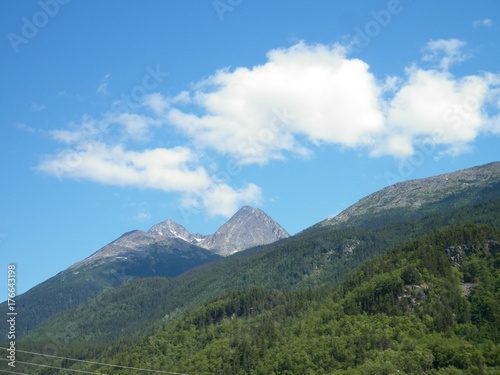 alaska mountains © jurgen