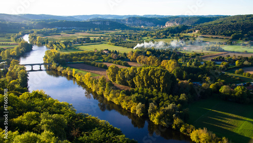Dordogne am frühen Morgen, Blick von Domme photo